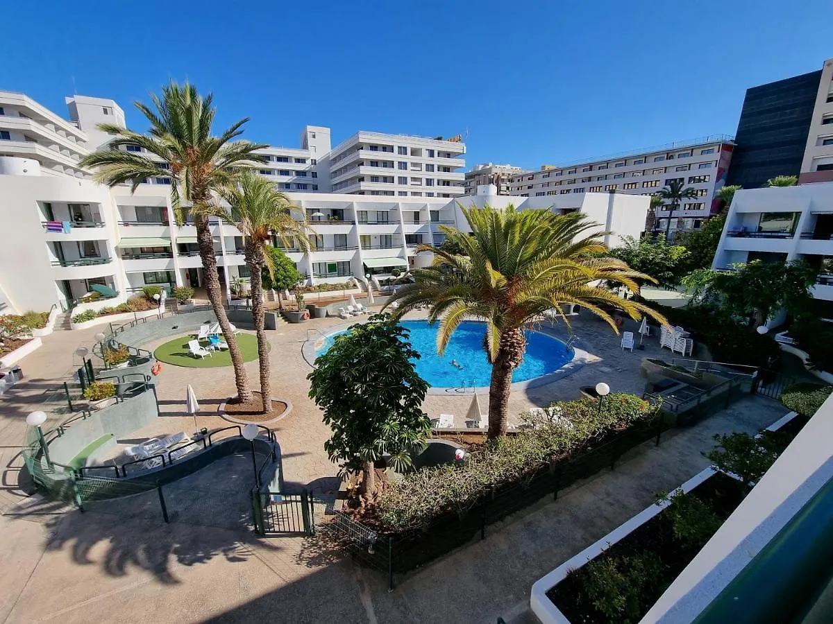 Casa Palmera 3 Only 150 Metres To The Beach, Heated Pool, Wifi, Sat-Tv, Balcony Arona  Spain