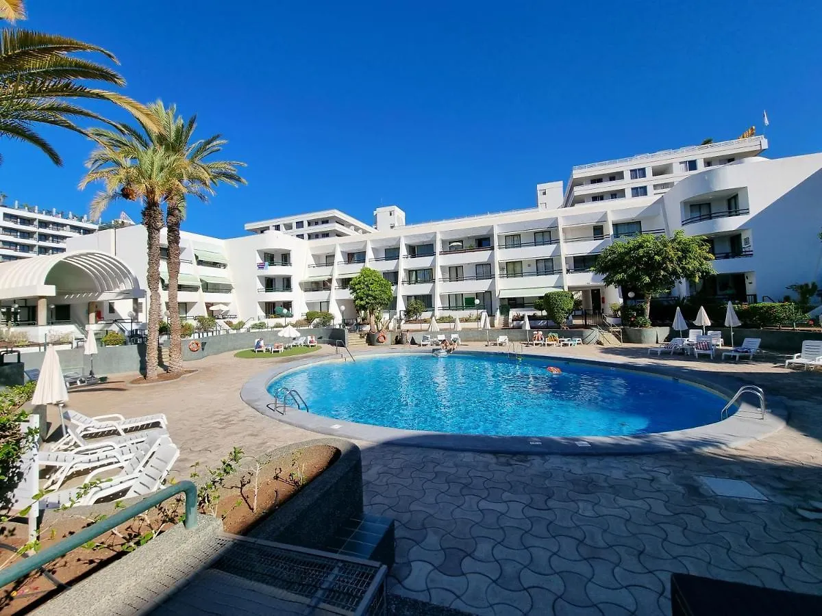 Apartment Casa Palmera 3 Only 150 Metres To The Beach, Heated Pool, Wifi, Sat-Tv, Balcony Arona