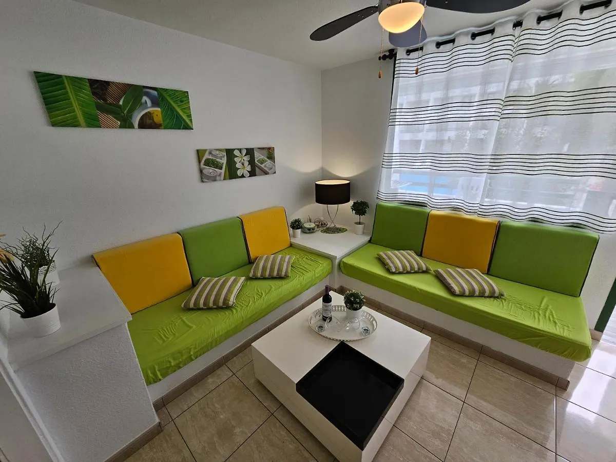 Casa Palmera 3 Only 150 Metres To The Beach, Heated Pool, Wifi, Sat-Tv, Balcony Arona  Apartment