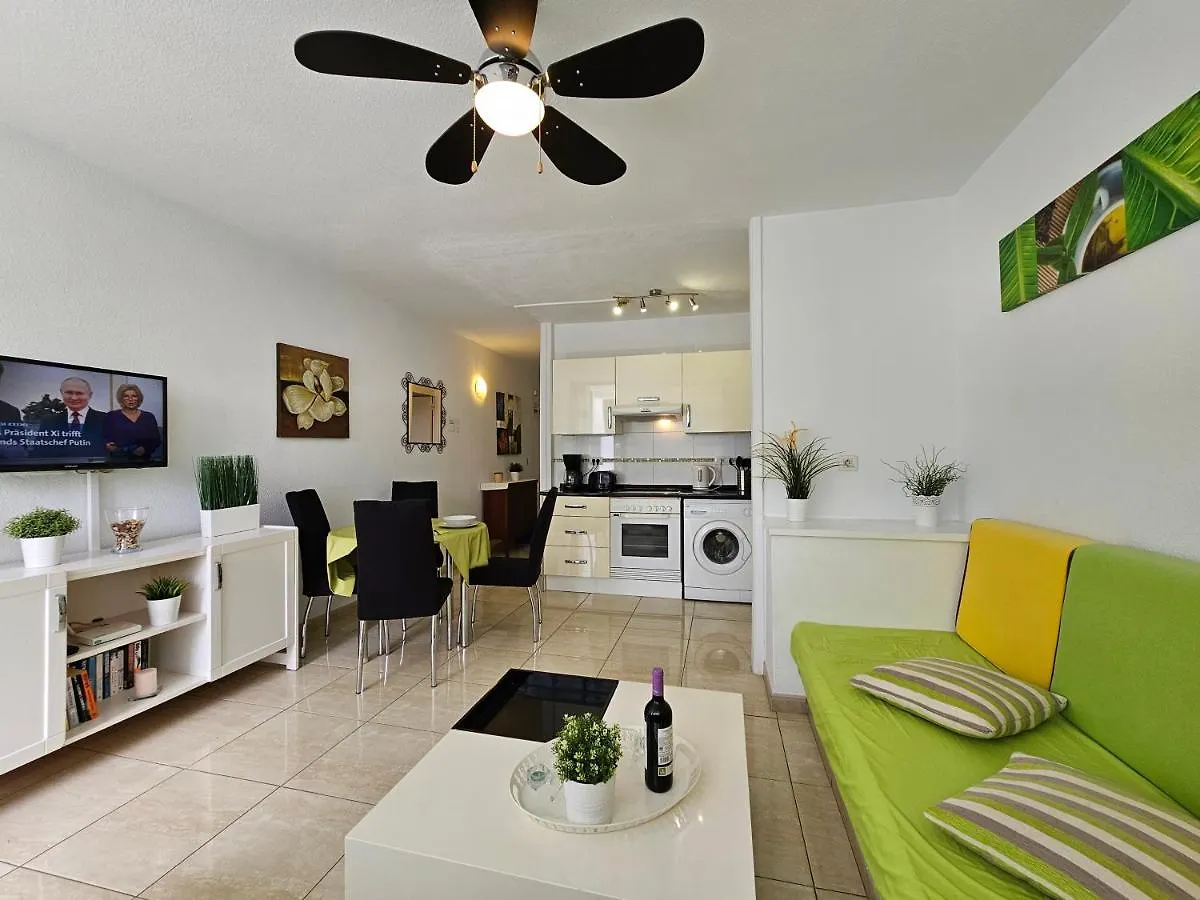 Apartment Casa Palmera 3 Only 150 Metres To The Beach, Heated Pool, Wifi, Sat-Tv, Balcony Arona  Spain